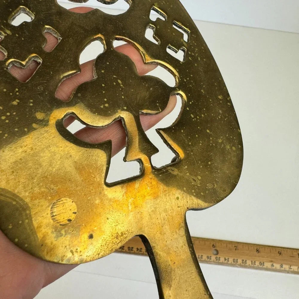 Vtg Gold Plated Colored Footed Trivet Spade Shape w Clover‎ Made in Hong Kong